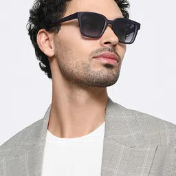 Vincent Chase Men Wayfarer Sunglasses with Polarised and UV Protected Lens 216977 image 4