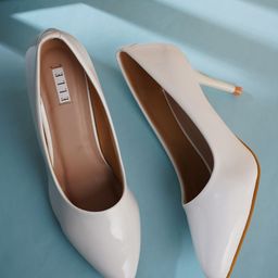 ELLE Women Solid Slim Pumps-24