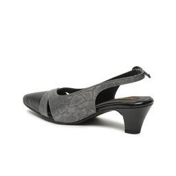 Flat n Heels Textured Pointed Toe Block Heels With Buckles image 2