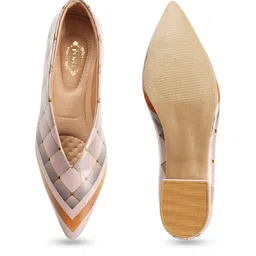 Denill Printed Pointed Toe Comfortable Block Heeled Pumps image 5