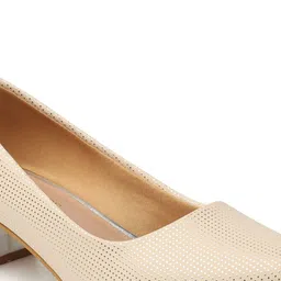 ICONICS Printed Party Block Pumps image 2
