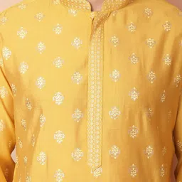 Anouk Ethnic Motifs Printed Regular Kurta With Pyjamas image 4