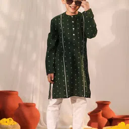 VASTRAMAY Boys Regular Kurta with Pyjamas image 5