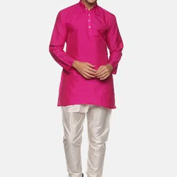 Sethukrishna Men Pink Solid Kurta with Pyjamas-49