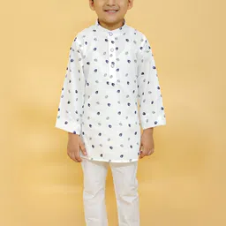 BAESD Boys Floral Printed Regular Mandarin Collar Straight Kurta with Pyjamas-31