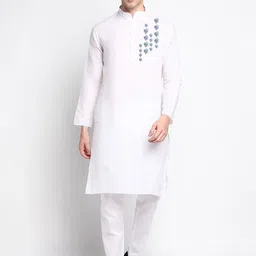 DEVOILER Ethnic Motifs Printed Band Collar White Romance Straight Kurta with Pyjamas-picture-27