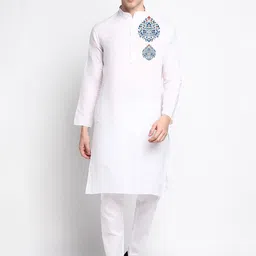 DEVOILER Men White Ethnic Motifs Printed Regular Kurta with Pyjama-image-29