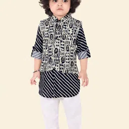 Ethniks Neu-Ron Boys Striped Cotton Silk Kurta with Pyjamas & Nehru Jacket-image-4