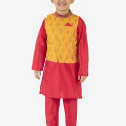 KID1 Boys Yellow Kurta With Pyjamas & With Nehru Jacket-picture-26