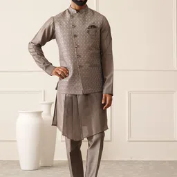 Denis Parkar Men Regular Beads and Stones Kurta with Pyjamas-picture-57