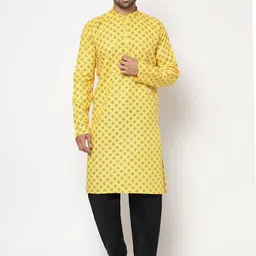 KAVYA SAREES Men Yellow Ethnic Motifs Printed Linen Kurta with Pyjamas-picture-39