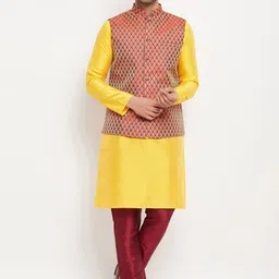 VASTRAMAY Men Mandarin Collar Straight Kurta with Pyjamas & Nehru Jacket-picture-19
