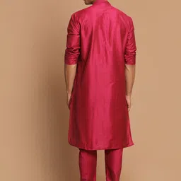 VASTRAMAY Men Fuchsia Kurta with Pyjamas image 5