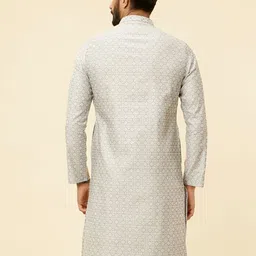 Manyavar Mandarin collar Ethnic Motifs Printed Regular Kurta with Pyjamas image 4