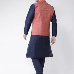 DEYANN Men Red Layered Kurta with Pyjamas image 4