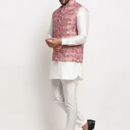 Benstoke Men White & Peach Ethnic Printed Dupion Silk Kurta & Pyjamas with Nehru Jacket image 5