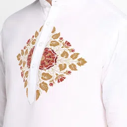 DEVOILER Ethnic Motifs Printed Regular Kurta With Pyjamas image 5