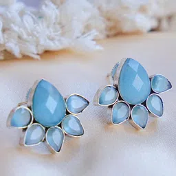 Ozanoo Classic Studs Earrings-29
