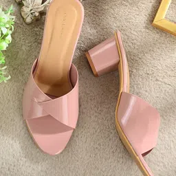 CLOG LONDON Solid Block Heels-18