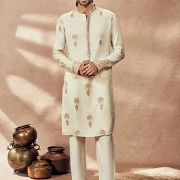 Masaba Floral Printed Regular Kurta with Trousers-picture-17