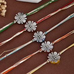 Aapno Rajasthan Set of 5 Floral Thread Rakhis with Greetings Card & Roli Chawal-12