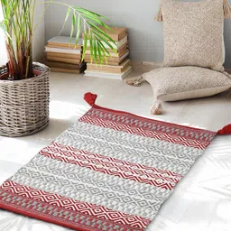 SASHAA WORLD Red & Grey Woven 2000 GSM Anti-Skid Rectangle Bath Rug-42