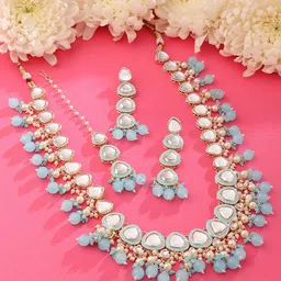 Zaveri Pearls Gold-Plated Kundan Studded & Beaded Jewellery Set-42
