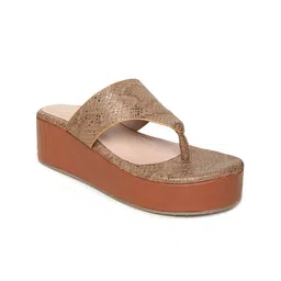 VALIOSAA Women Brown Textured Flatform Heels-16