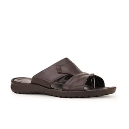 Bata Men Brown Comfort Sandals-image-92