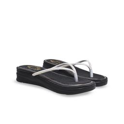 Shoetopia Embellished Platform Sandals-15
