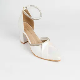 PURPLEHUNT Women Embellished Mules-image-94
