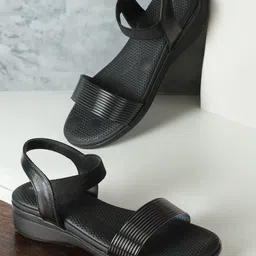 DressBerry Black Open Toe Comfort Heels-10