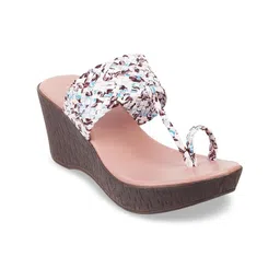 Metro Printed Round Toe Wedge Sandals-58