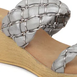 Inc 5 Textured Wedge Heels image 4
