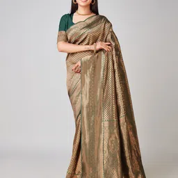 Varanga Woven Design Zari Banarasi Saree-image-31
