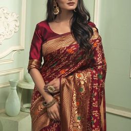 Varanga Ethnic Motifs Zari Woven Banarasi Saree-picture-28