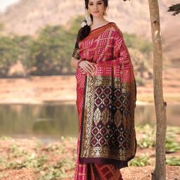 KALINI Ethnic Motifs Printed Zari Detailed Bandhani Saree-image-6