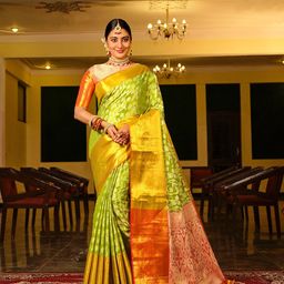 JUST FASHION Floral Woven Design Zari Kanjeevaram Saree-image-27