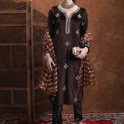 KETCH Embroidered Round Neck Long Sleeves Sequinned Kurta Set-picture-14