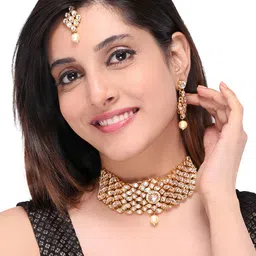 Yellow Chimes Gold-Plated & Kundan-Studded Jadau Jewellery Set-image-43