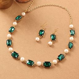 Zaveri Pearls Gold-Plated Stone-Studded & Beaded Jewellery Set-image-24