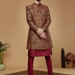 Kisah Men Kurta with Sherwani & Churidar Set-image-10