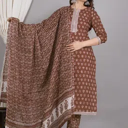 ZOYOTO Floral Printed Regular Gotta Patti Pure Cotton Kurta With Trousers & Dupatta-picture-30