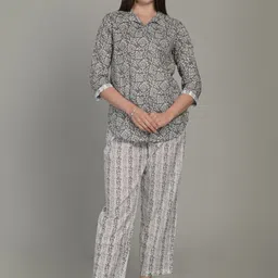 MAYSIXTY Printed Pure Cotton Top & Trousers Co-Ords-image-12