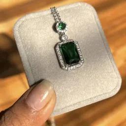 V FASHION JEWELLERY Silver-Plated Stainless Steel Emerald Rectangluar Minimal Chain-image-24