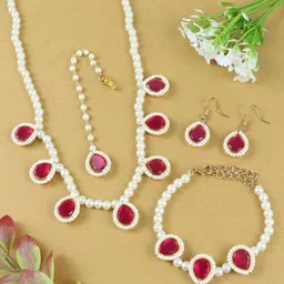 Asthetika Kids Gold-Plated Kundan-Studded & Beaded Jewellery Set-image-22