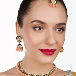 Zaveri Pearls Gold-Plated Kundan-Studded & Beaded Jewellery Set-image-61