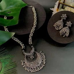 I Jewels Silver-Plated Ghungroo Beaded Oxidized Necklace & Earrings-18