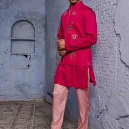Agrajain Men Regular Zardozi Kurta with Pyjamas image 1