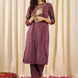 Inddus Floral Embroidered Regular Kurta with Trousers-picture-57